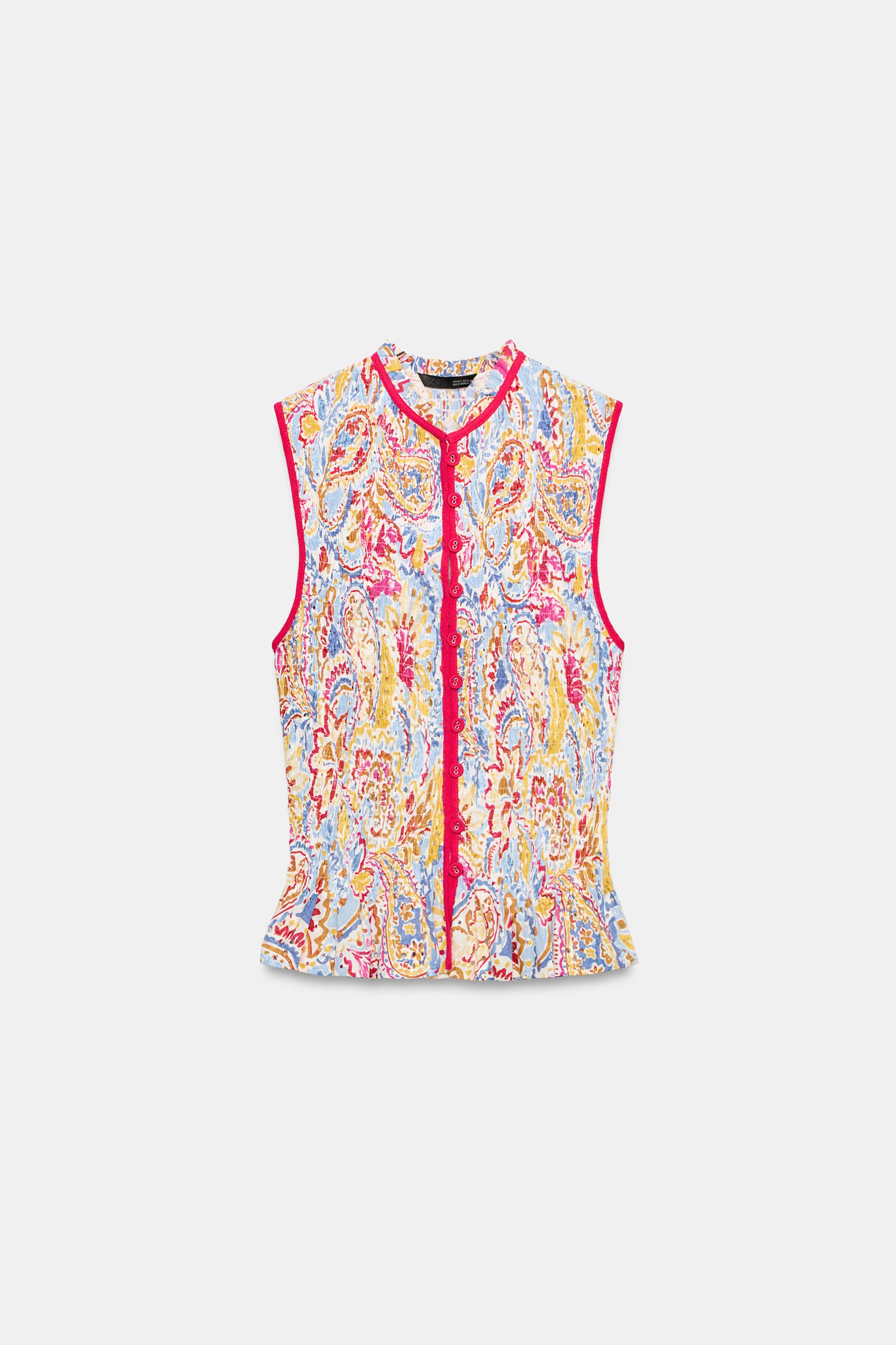 PRINTED EMBROIDERED EYELET TOP